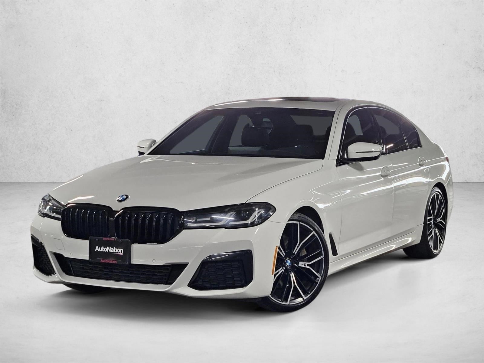 2021 BMW 5 Series 530i's photo