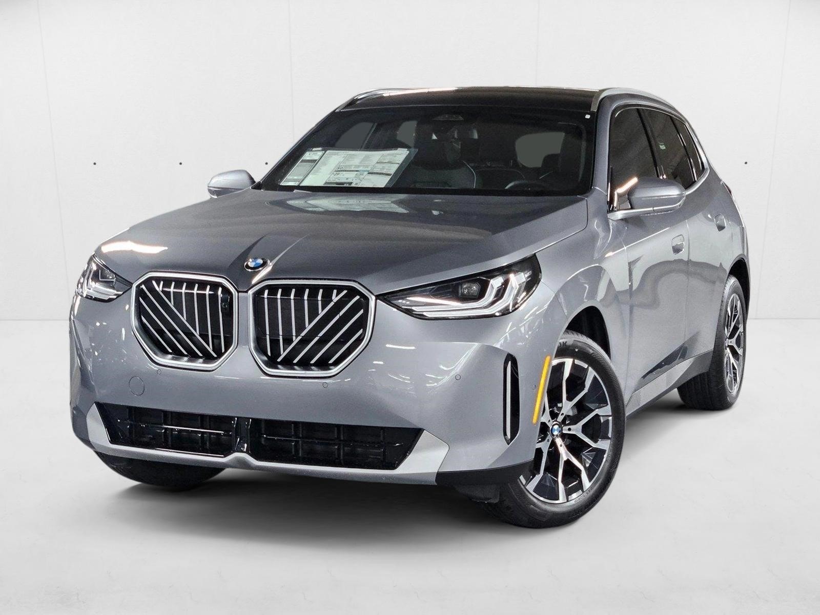 2025 BMW X3 30's photo