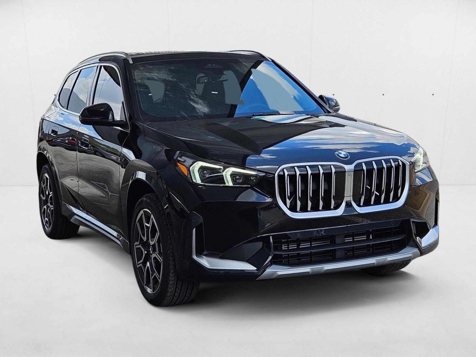 2026 Bmw X1 XDrive28i photo 2
