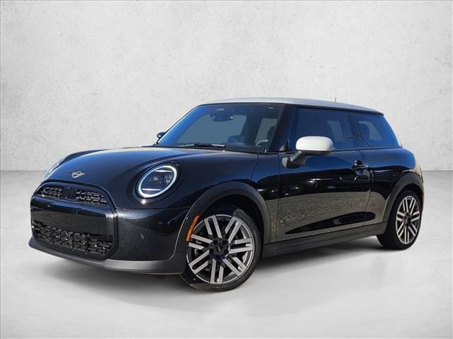 2026 MINI Hardtop 2 Door's photo