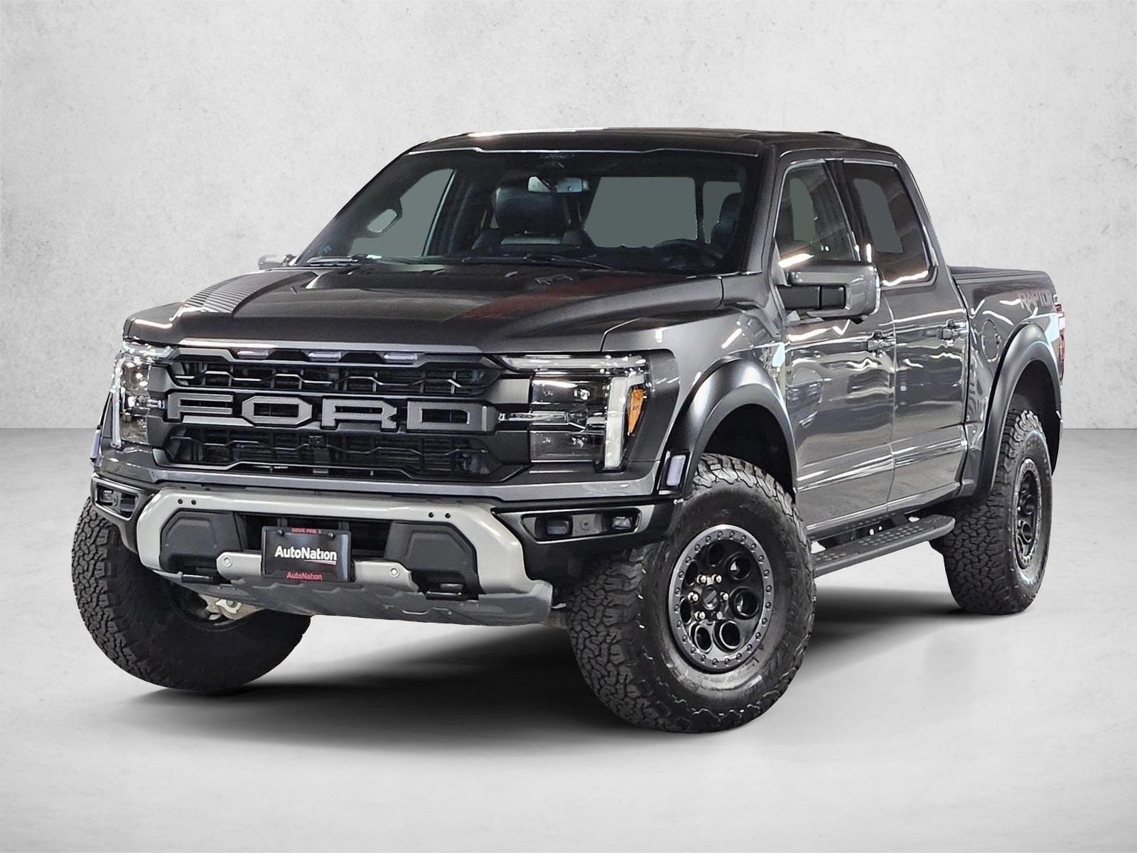 2025 Ford F-150 Raptor's photo