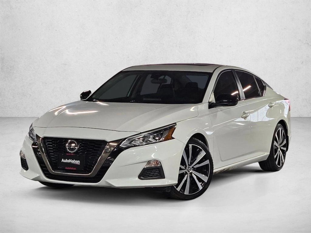 Used 2020 Nissan Altima 2.5 SR 4dr Car