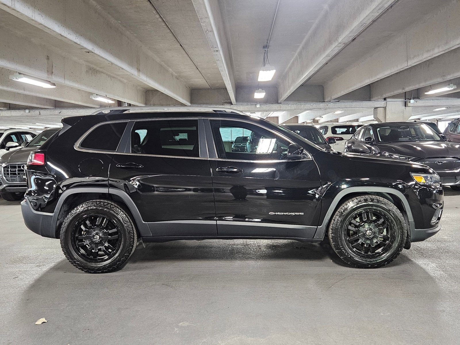2020 Jeep Cherokee Latitude photo 4