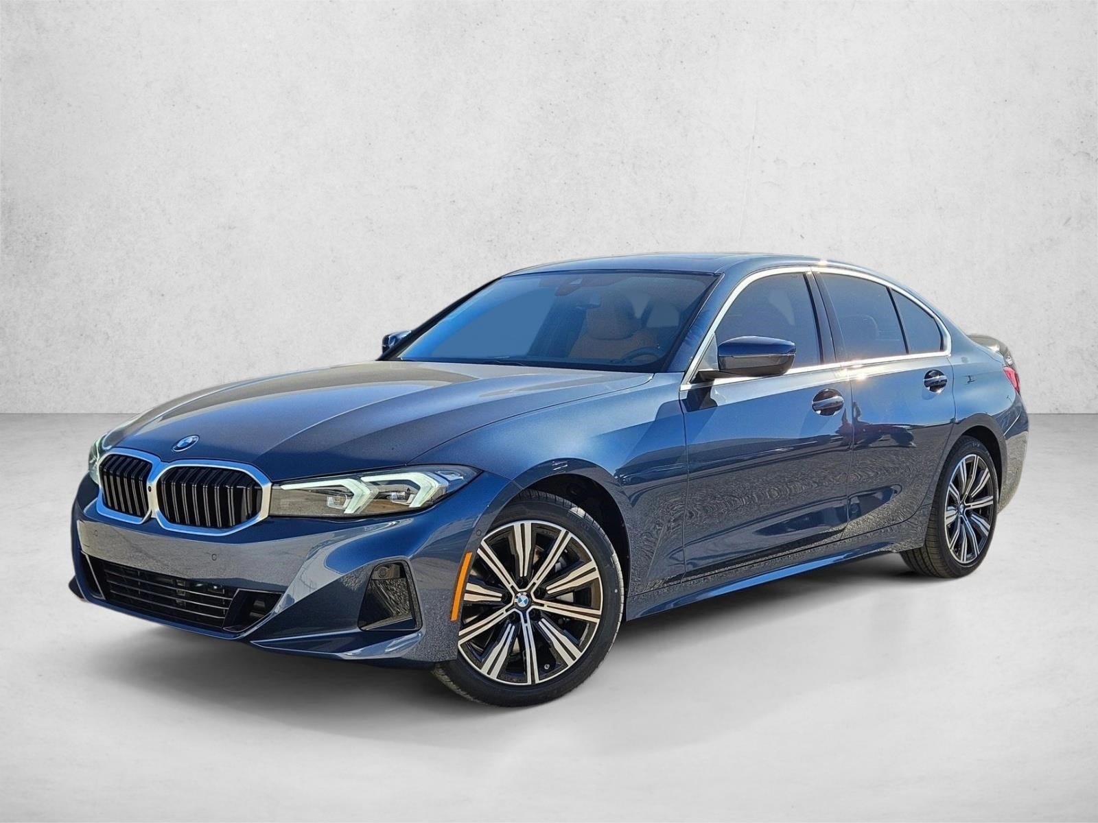 2026 BMW 3 Series 330i xDrive Sedan's photo