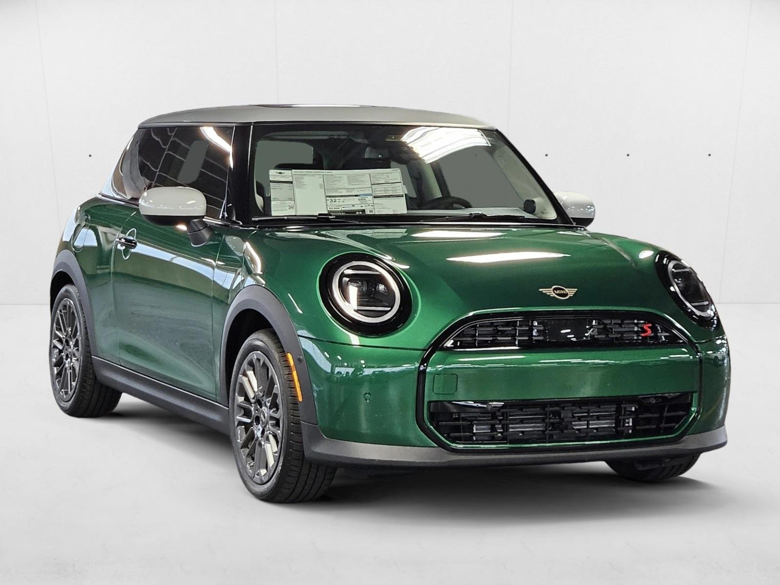 2025 Mini Cooper 2 Door Hardtop S photo 3