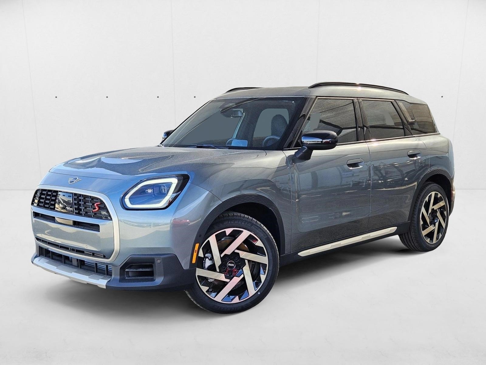 2025 MINI Countryman S's photo