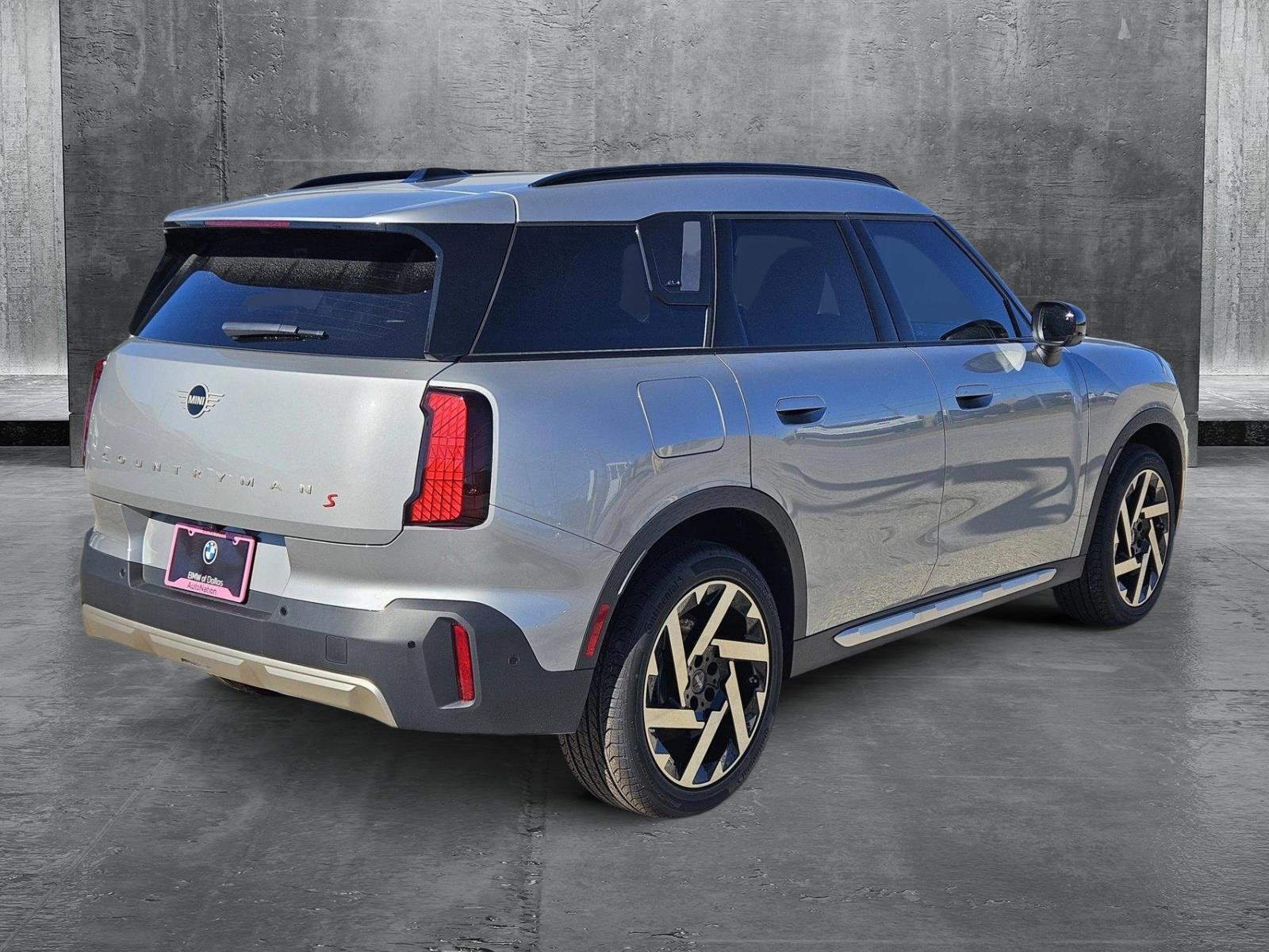 2025 Mini Countryman S ALL4 Iconic photo 2