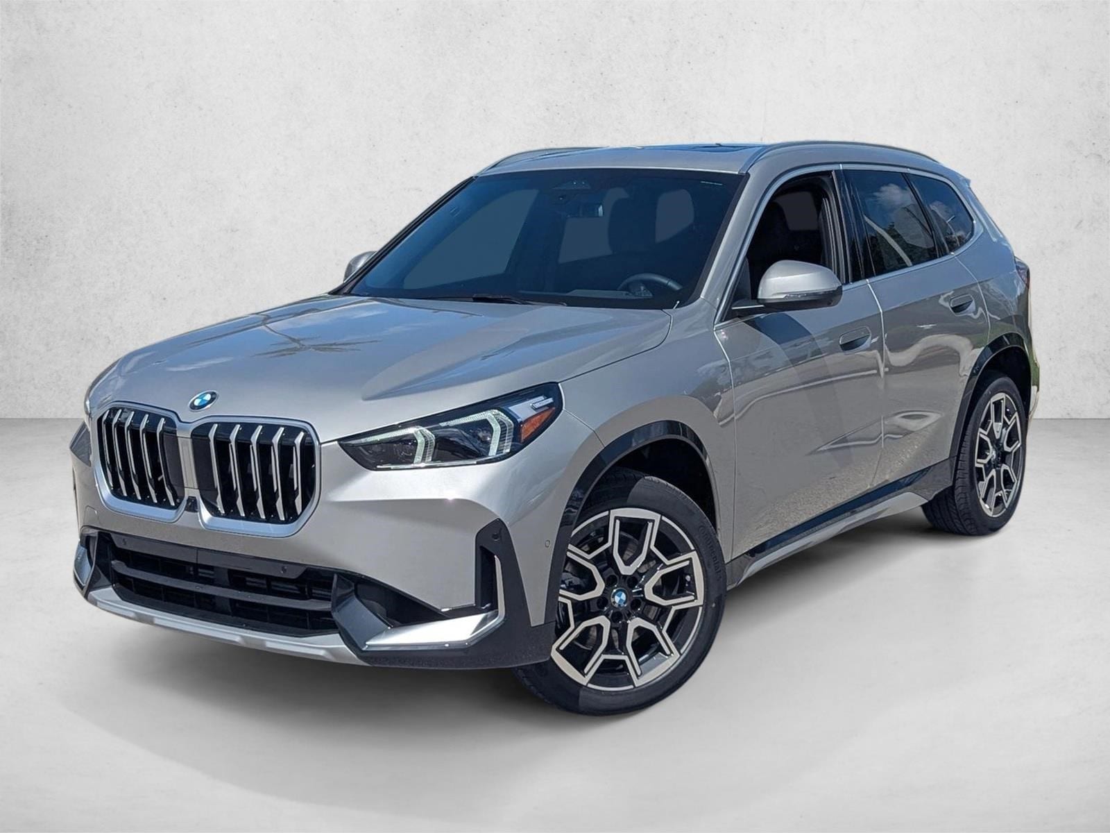 2026 BMW X1 xDrive28i's photo