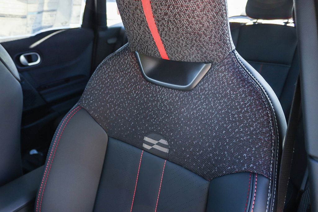 2026 MINI Hardtop 4 Door S - Photo 27