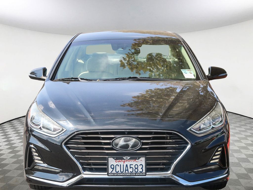 2018 Hyundai Sonata SEL photo 2
