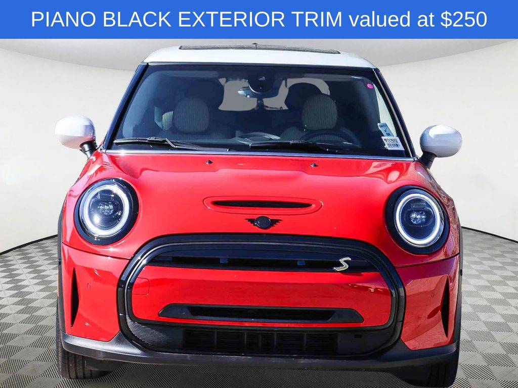 Used 2024 MINI Hardtop 2 Door SE with VIN WMW13DJ00R2V29058 for sale in Los Angeles, CA