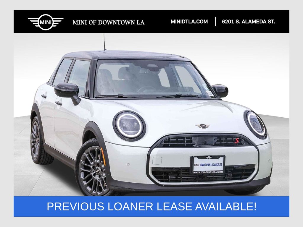 2026 MINI Hardtop Cooper S Signature's photo