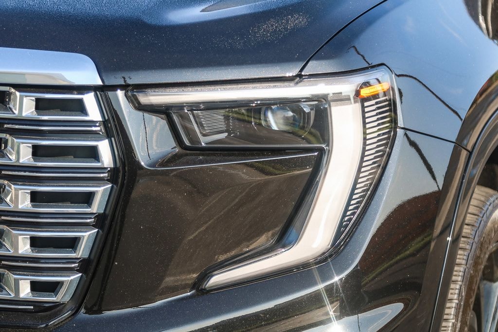 Used 2024 GMC Acadia Denali SUV