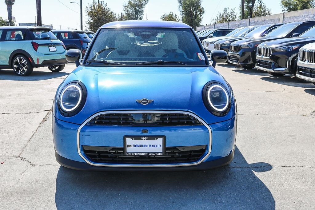 New 2025 MINI Hardtop 2 Door Cooper Hatchback