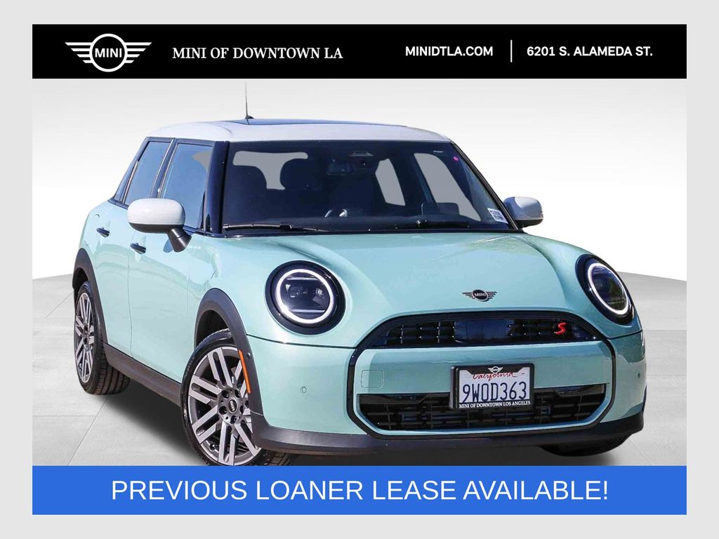 2026 MINI Hardtop Cooper S Signature's photo