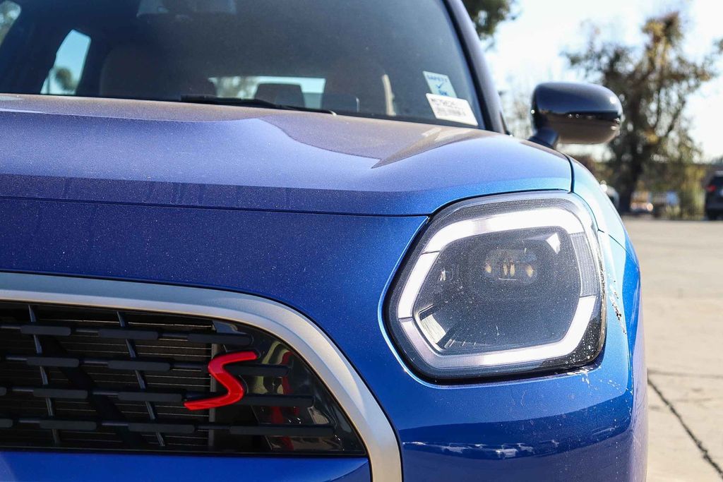 2025 MINI Countryman S - Photo 10