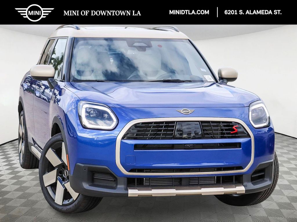 2026 MINI Countryman S's photo