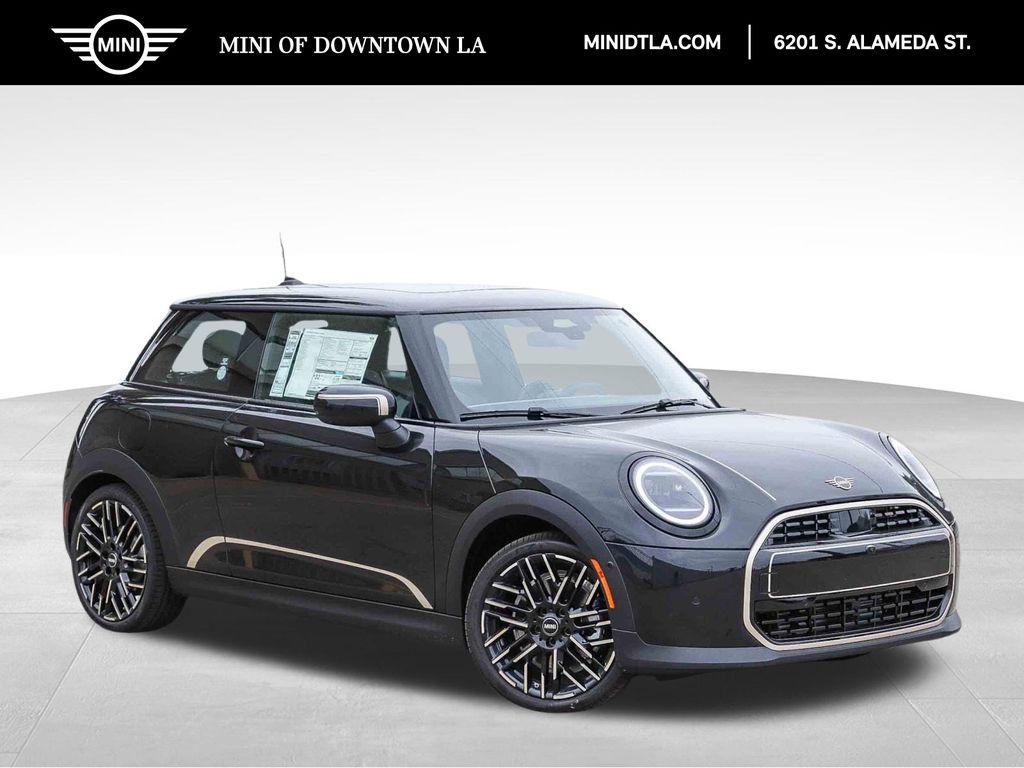 2026 MINI Hardtop's photo