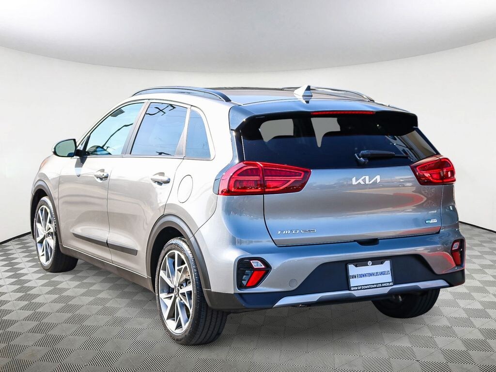 Used 2022 Kia Niro Touring SE SUV