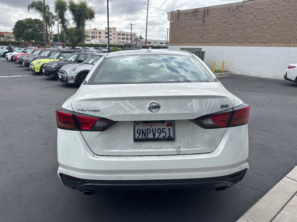 Used 2022 Nissan Altima 2.5 SR Sedan