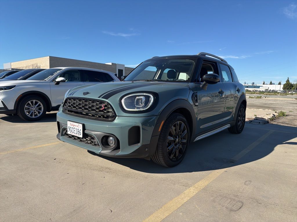 2023 MINI Countryman S's photo