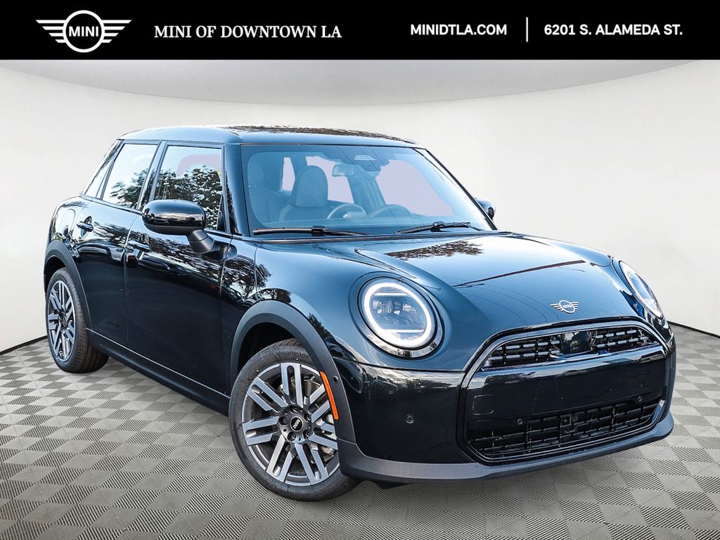 2026 MINI Hardtop 4 Door's photo