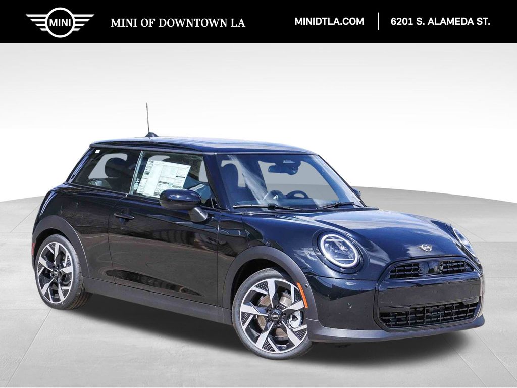2026 MINI Hardtop's photo