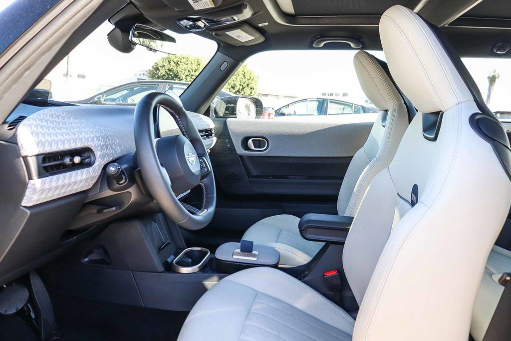 2025 MINI Hardtop 2 Door S - Photo 20
