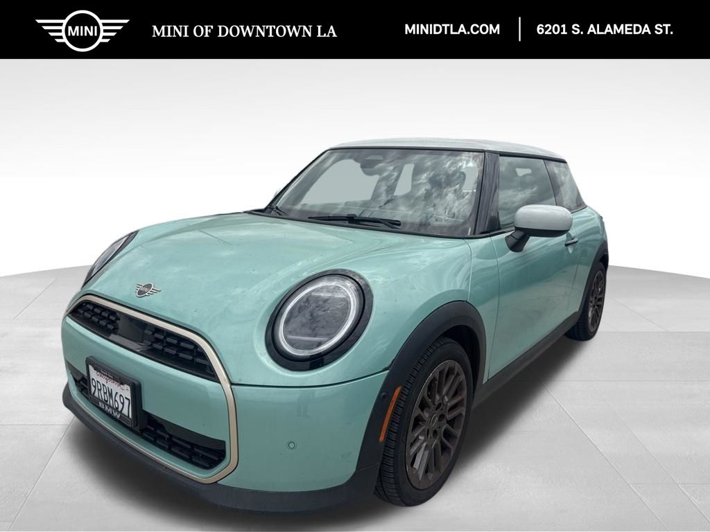 2025 MINI Hardtop Cooper's photo