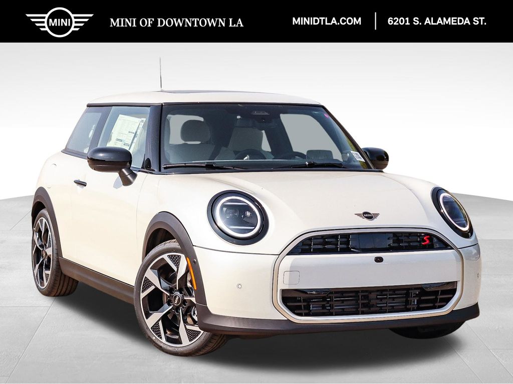 2026 MINI Hardtop Cooper S's photo