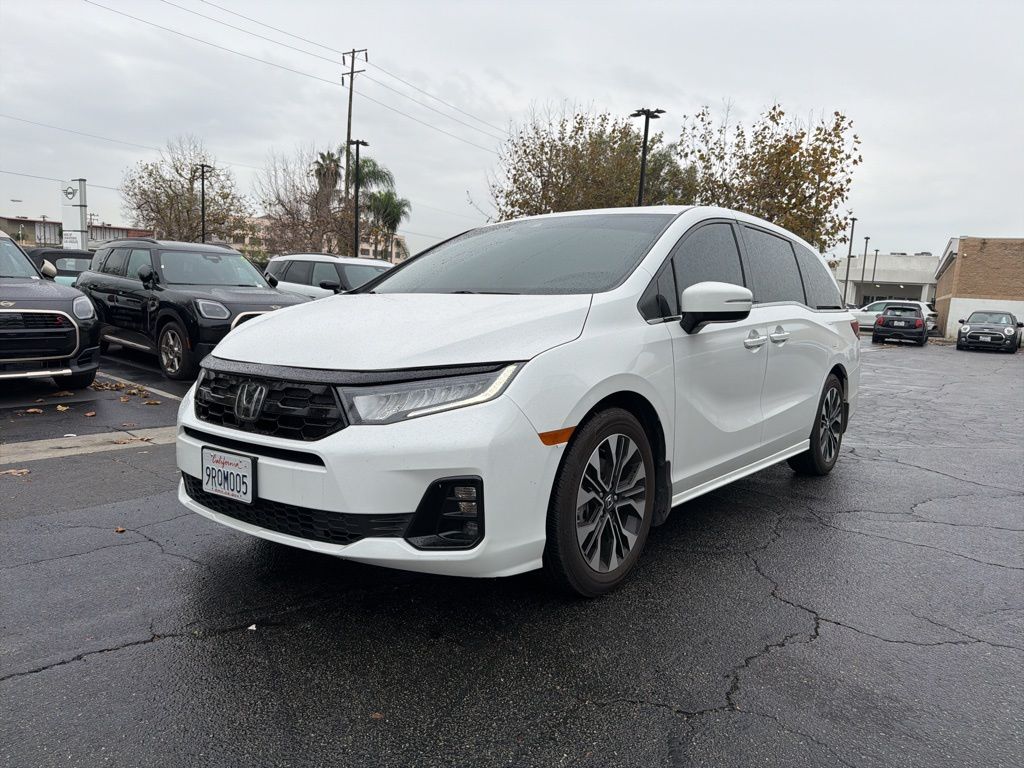 2025 Honda Odyssey Elite's photo
