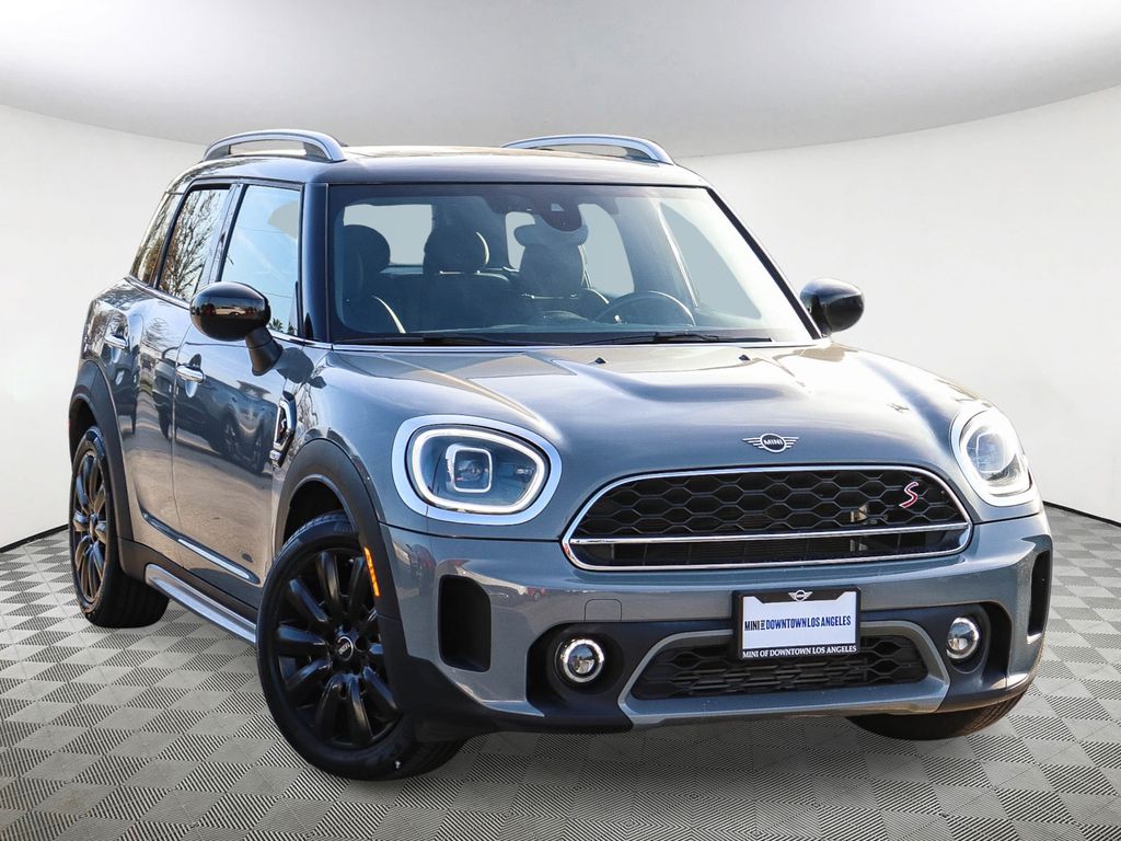 2023 MINI Countryman S's photo