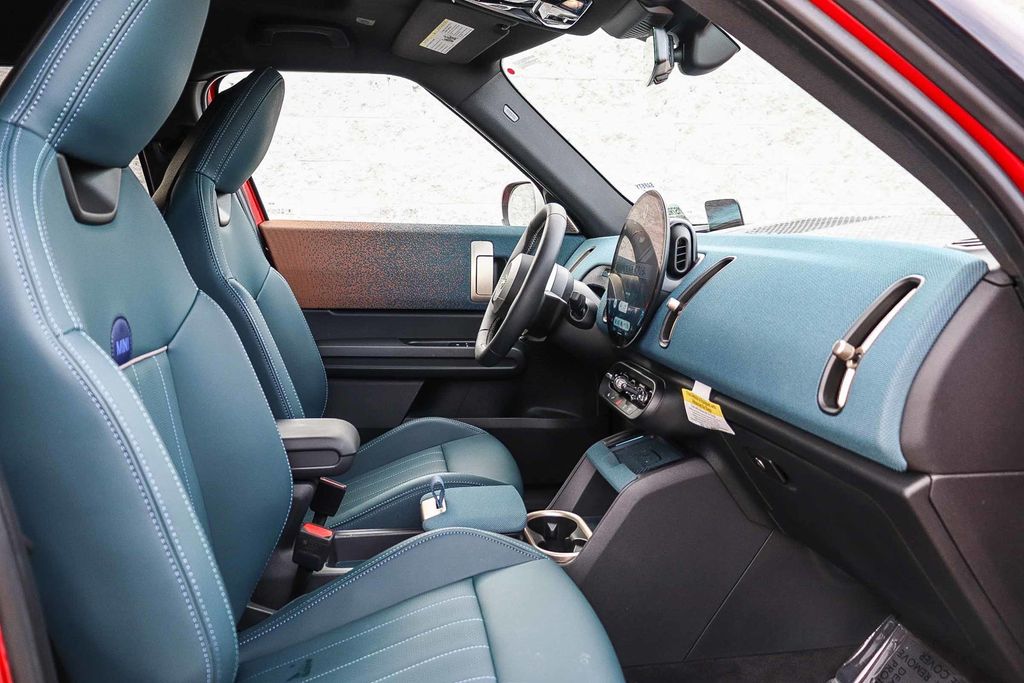 2025 MINI Countryman S - Photo 18