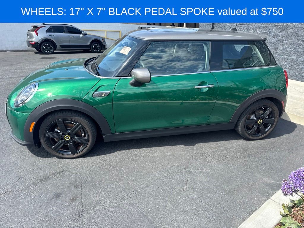 Used 2024 MINI Hardtop 2 Door SE with VIN WMW13DJ00R2V11093 for sale in Los Angeles, CA