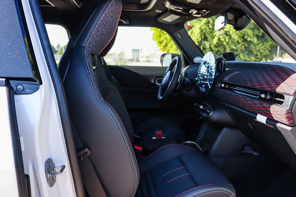 2026 MINI Hardtop 4 Door S - Photo 17