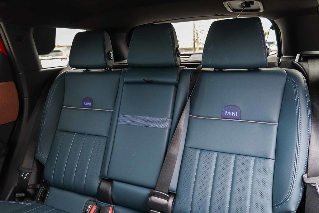 2025 MINI Countryman S - Photo 20