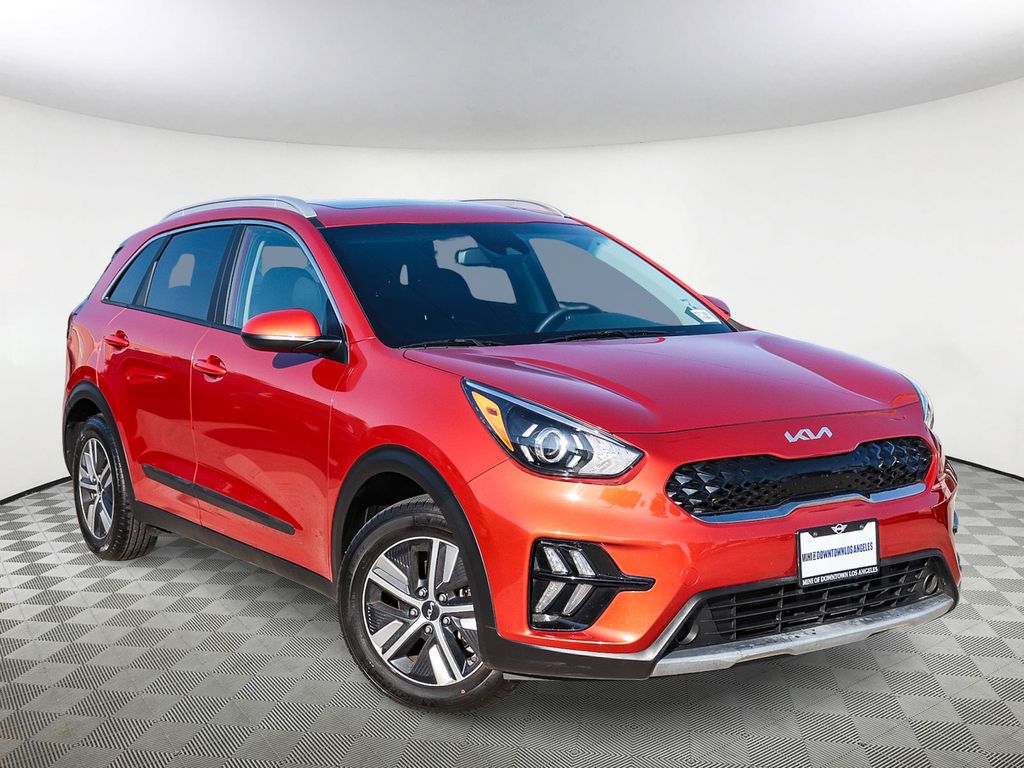 2022 Kia Niro LXS SE's photo