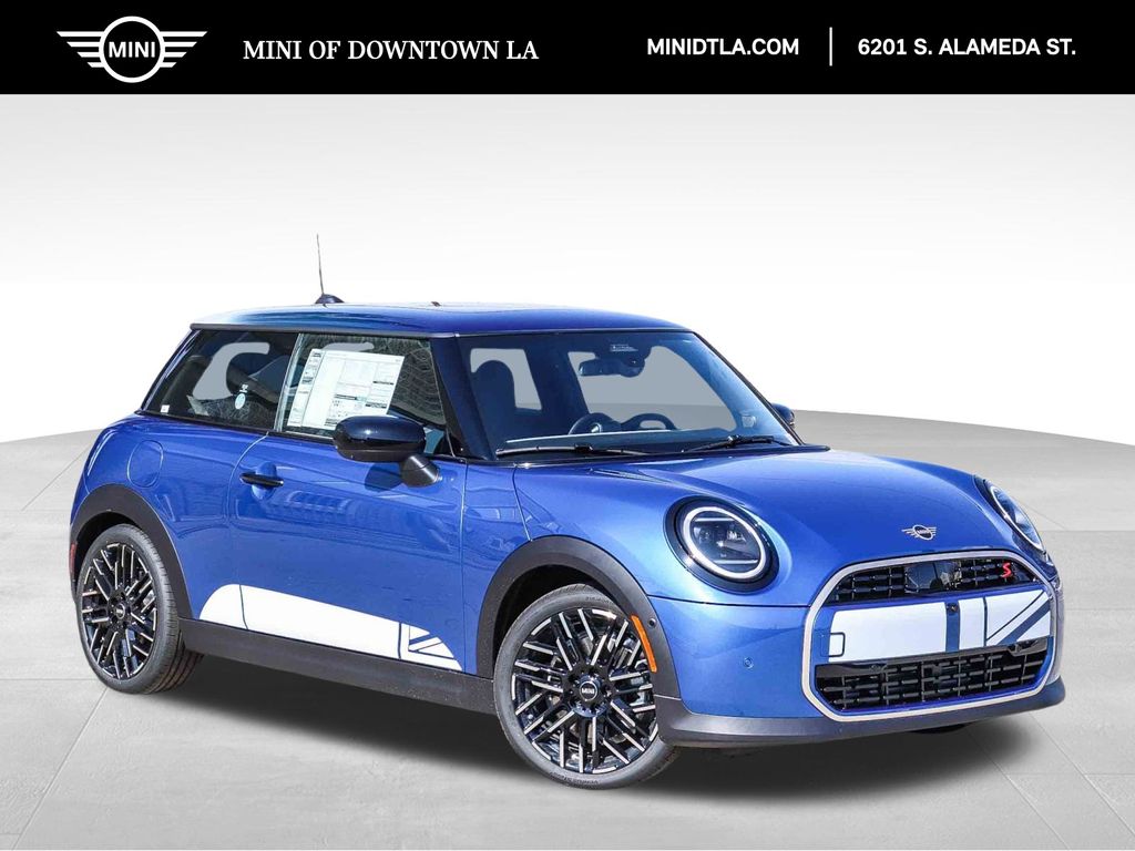 2026 MINI Hardtop Cooper S's photo