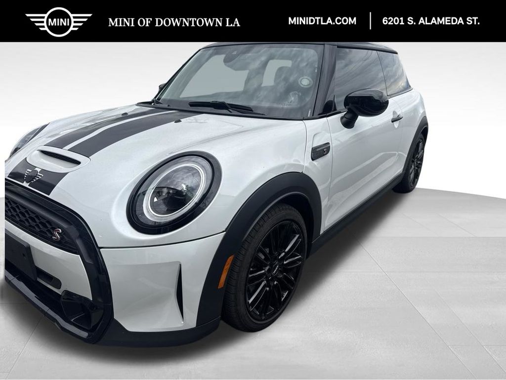 2024 MINI Hardtop Cooper S's photo