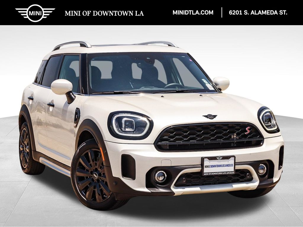 2023 MINI Countryman Cooper S's photo