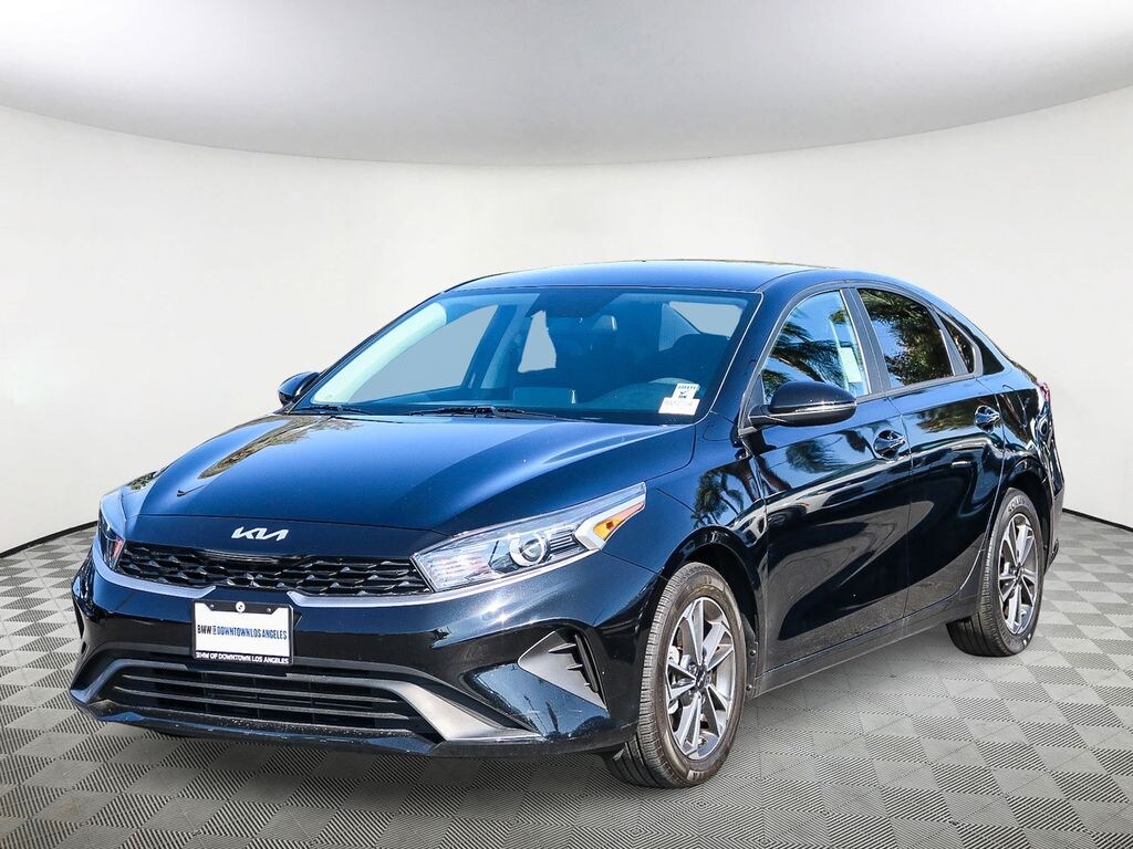 Used 2023 Kia Forte LXS Sedan