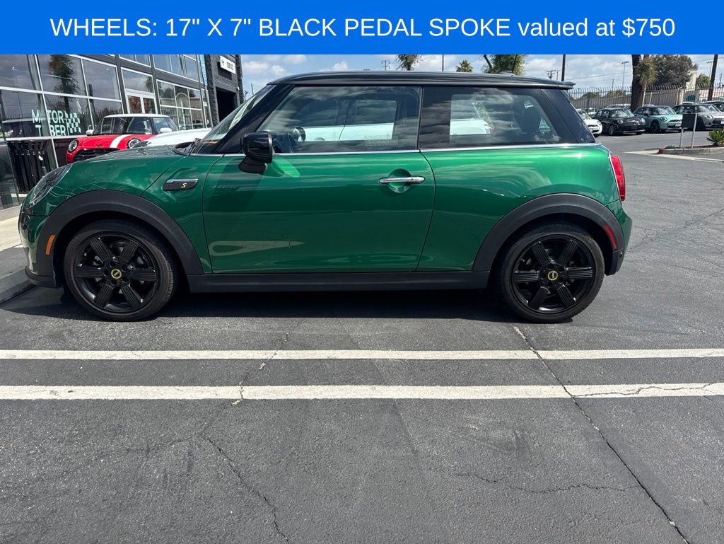 Used 2024 MINI Hardtop 2 Door SE with VIN WMW13DJ01R2V07229 for sale in Los Angeles, CA