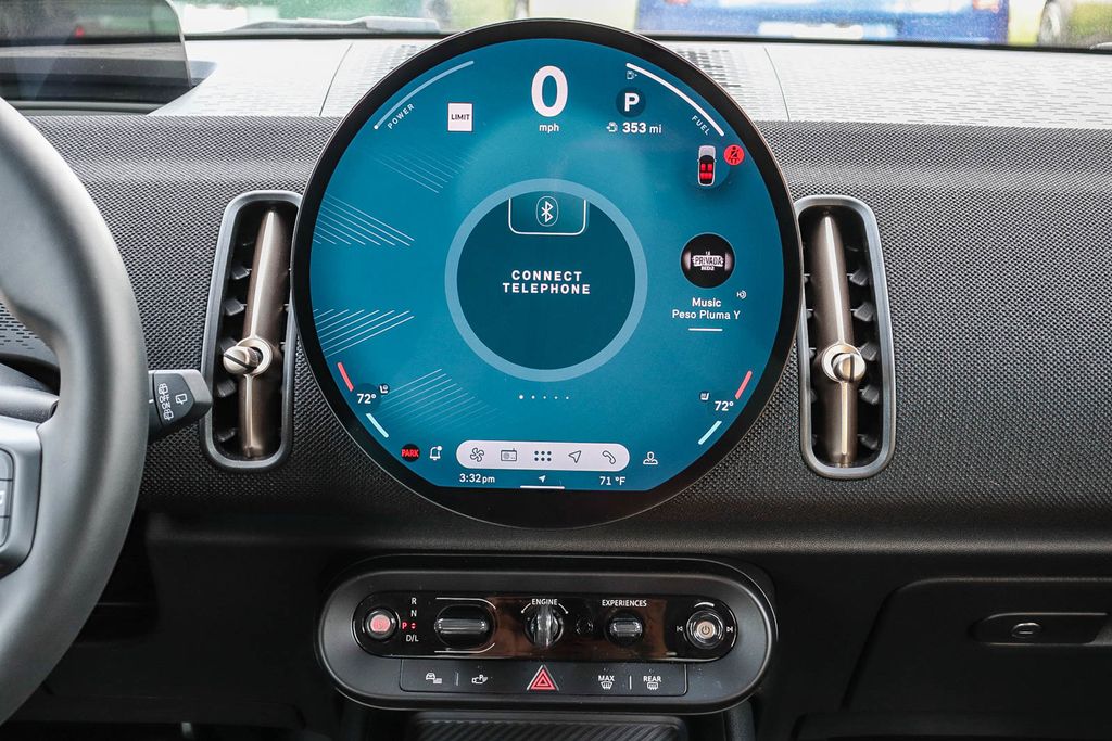 2025 MINI Countryman S - Photo 16