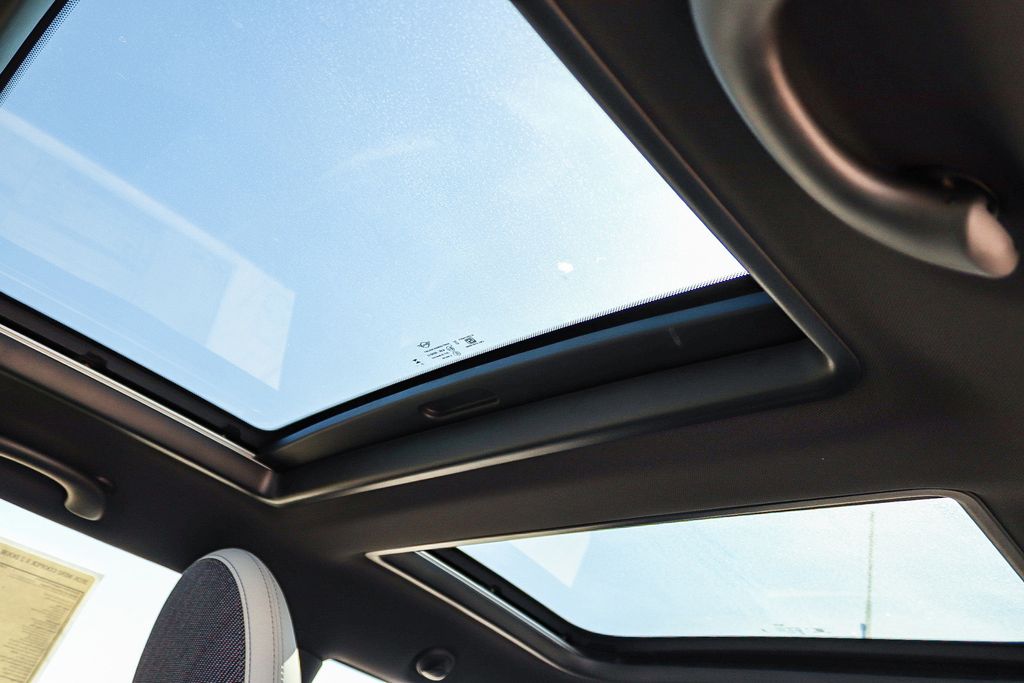 2026 MINI Hardtop 2 Door S - Photo 26