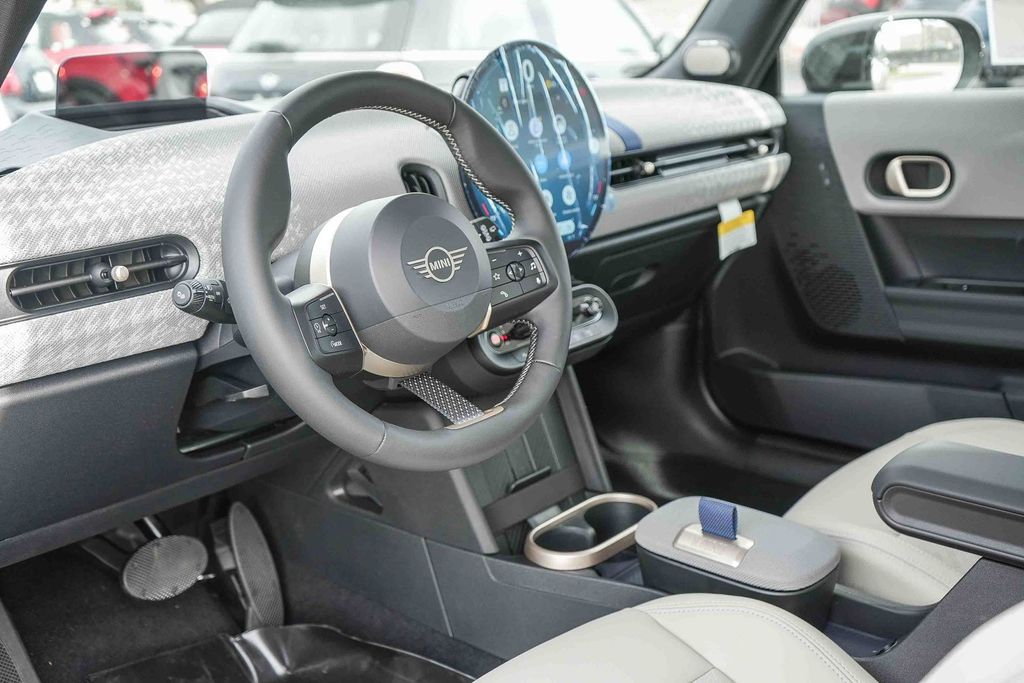 2026 MINI Hardtop 2 Door - Photo 15