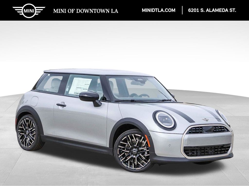 2026 MINI Hardtop's photo
