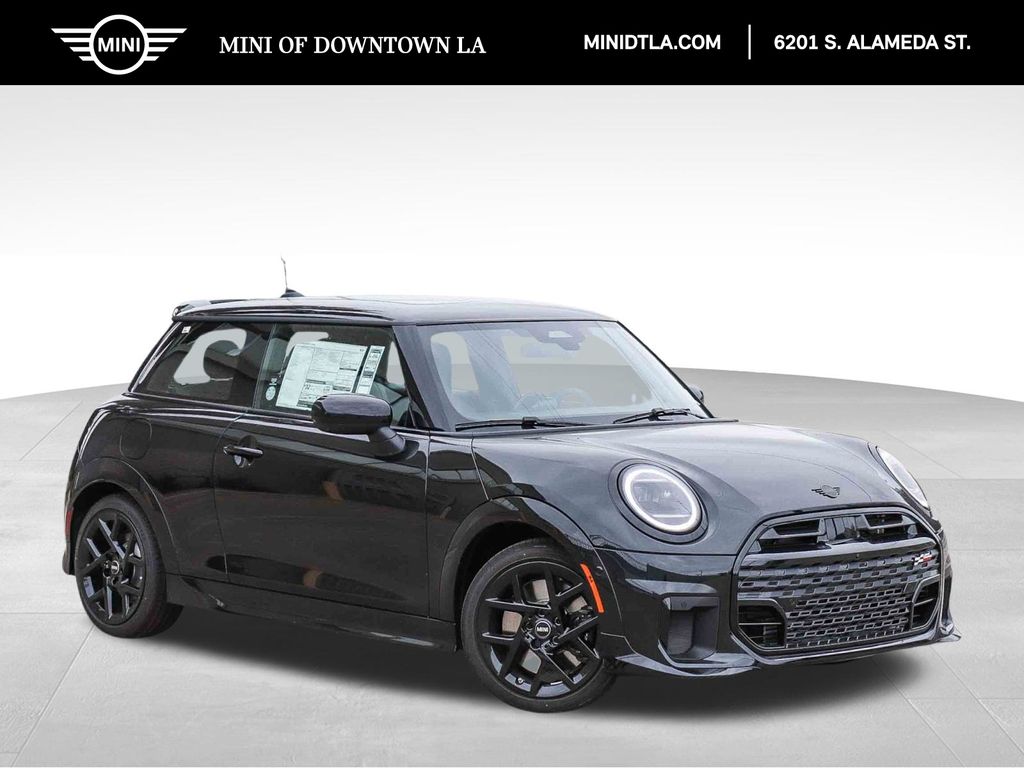 2026 MINI Hardtop Cooper S's photo