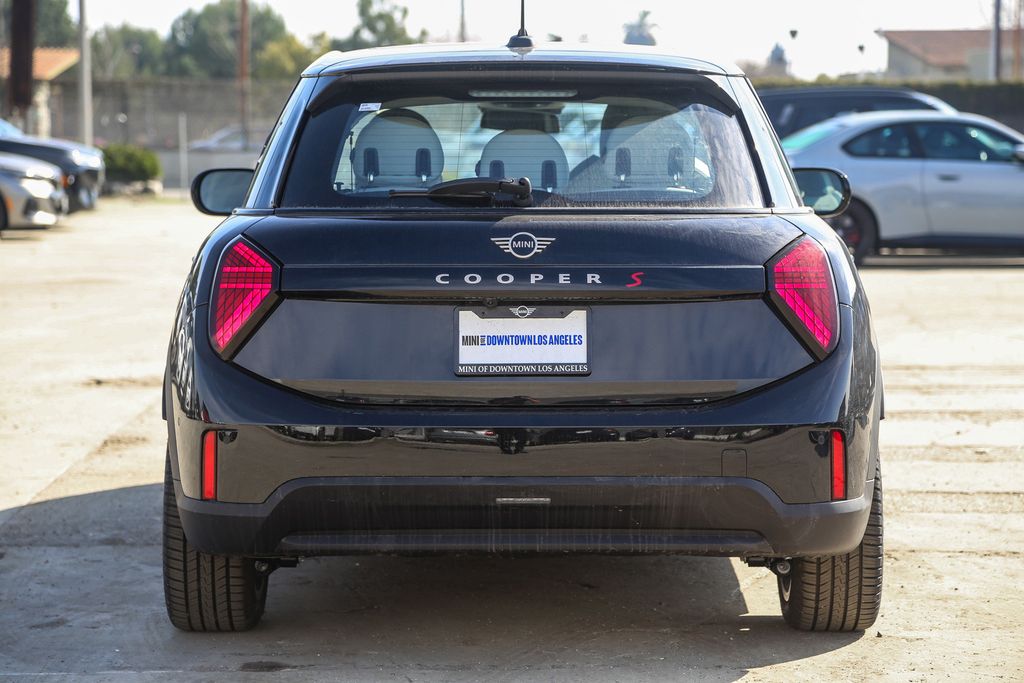2025 MINI Hardtop 4 Door S - Photo 7