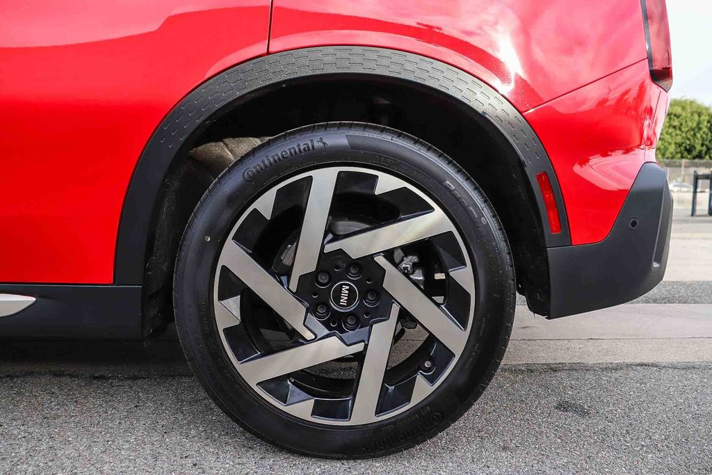 2025 MINI Countryman S - Photo 13