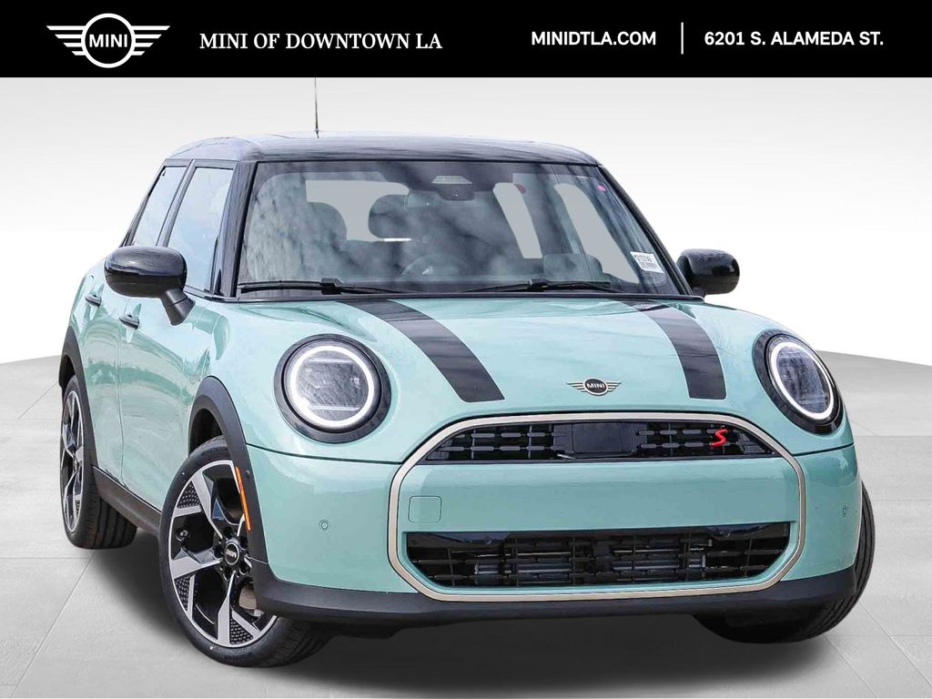 2026 MINI Hardtop Cooper S's photo